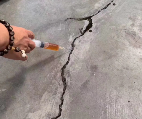 普格混凝土裂缝修补技术详解​